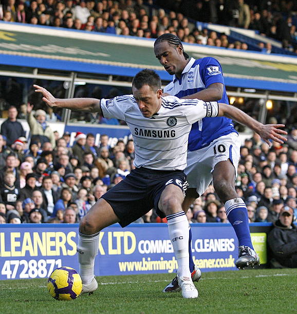 他们通过与 他们通过与